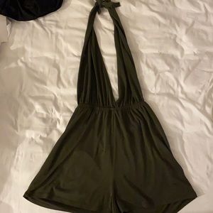 Brandy Melvillehalterbodysuit! Perfect for summer